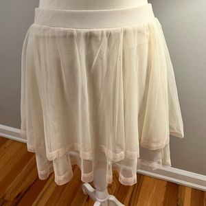 Cream soft tulle layered skirt